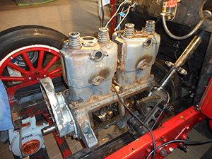 reo engine left side